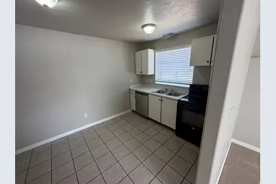 455 S 940 W, Orem, UT 84058 - Photo 21