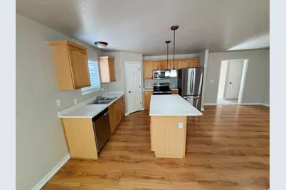 455 S 940 W, Orem, UT 84058 - Photo 21
