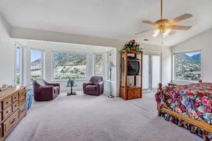 3467 E Magic View Dr, Cottonwood Heights, UT 84121 - Photo 15