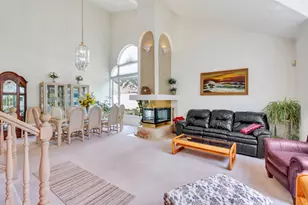 3467 E Magic View Dr, Cottonwood Heights, UT 84121 - Photo 7