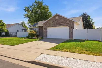2847 W Lindi Way, Layton, UT 84041 - Photo 3