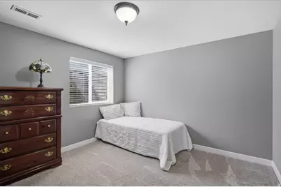 2847 W Lindi Way, Layton, UT 84041 - Photo 17
