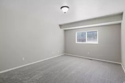 2847 W Lindi Way, Layton, UT 84041 - Photo 21