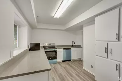 241 E Utah Ave, Tooele, UT 84074 - Photo 15