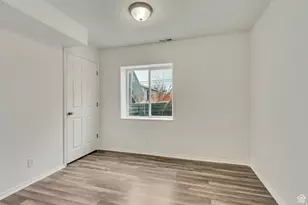 241 E Utah Ave, Tooele, UT 84074 - Photo 21