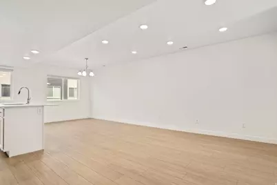 164 S Bushnell Way, Clearfield, UT 84015 - Photo 15
