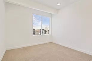 164 S Bushnell Wy, Clearfield, UT 84015 - Photo 17