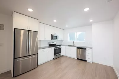 84 E Hamblin Ln, Clearfield, UT 84015 - Photo 9
