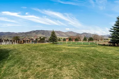 2444 N Sierra Dr, Eden, UT 84310 - Photo 31