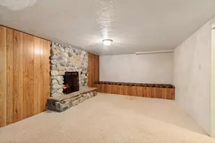 8384 S 1370 E, Sandy, UT 84093 - Photo 15