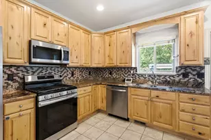 7772 S Rustic Pne Cv, Midvale, UT 84047 - Photo 9