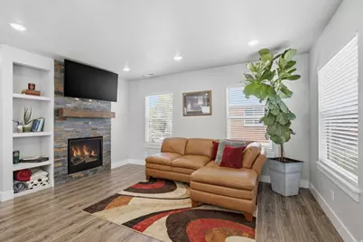 2724 S Lake St, Salt Lake City, UT 84106 - Photo 3