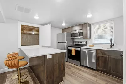 2724 S Lake St, Salt Lake City, UT 84106 - Photo 19