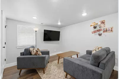 2724 S Lake St, Salt Lake City, UT 84106 - Photo 21