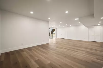 342 E Holdaway Ln N, Vineyard, UT 84059 - Photo 33