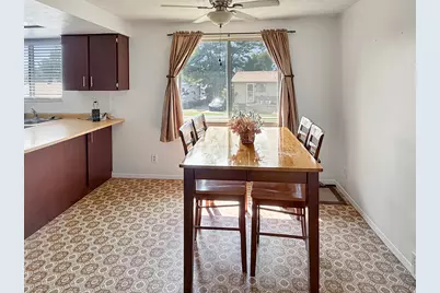 615 N Elm St, Orangeville, UT 84537 - Photo 11