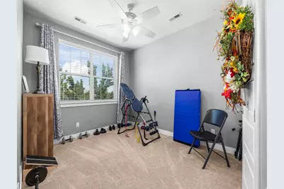 9203 S Brighton Dr, Sandy, UT 84070 - Photo 15