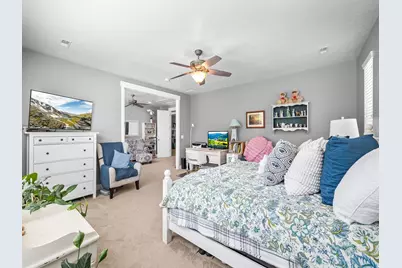 9203 S Brighton Dr, Sandy, UT 84070 - Photo 11