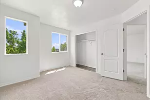 8286 S Rustic Oak Ct, West Jordan, UT 84081 - Photo 21