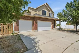 8286 S Rustic Oak Ct, West Jordan, UT 84081 - Photo 1