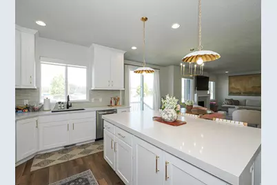 88 S Keaki Wood, Vineyard, UT 84059 - Photo 13