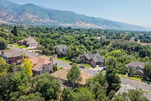 2137 E Summerwood Dr, Layton, UT 84040 - Photo 35