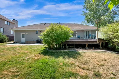 2137 E Summerwood Dr, Layton, UT 84040 - Photo 25