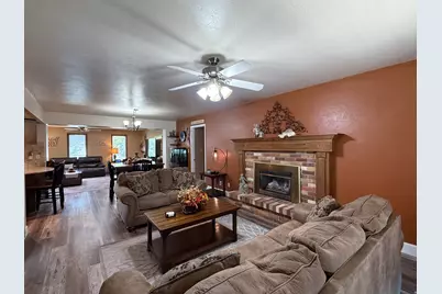 518 Wright Way, Tremonton, UT 84337 - Photo 3