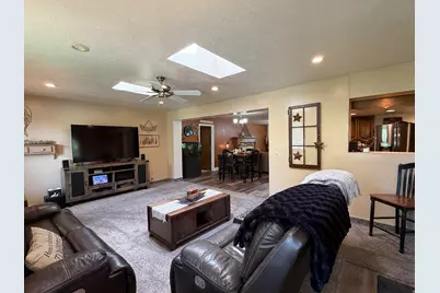 518 Wright Way, Tremonton, UT 84337 - Photo 11