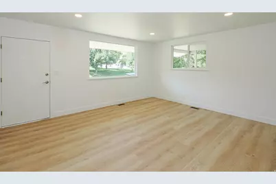 4284 W 4695 S, West Valley, UT 84120 - Photo 7