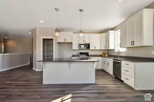 2449 Scarlet Rd, Eagle Mountain, UT 84005 - Photo 15