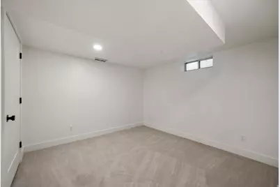2606 E 2100 S, Salt Lake City, UT 84109 - Photo 17