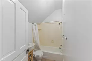 291 N Main St, Hyde Park, UT 84318 - Photo 23