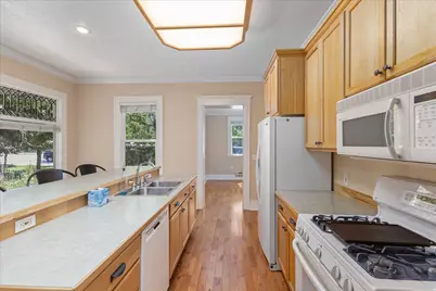 291 N Main St, Hyde Park, UT 84318 - Photo 11