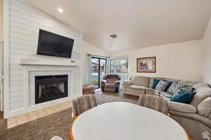 677 N Ridge Rim Way, Saint George, UT 84770 - Photo 3