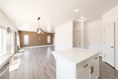 822 E 380 S, American Fork, UT 84003 - Photo 9