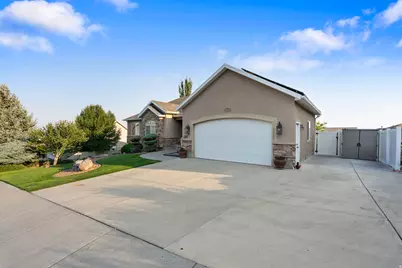 1079 E 270 S, Santaquin, UT 84655 - Photo 3