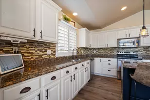1079 E 270 S, Santaquin, UT 84655 - Photo 17