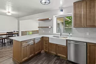 460 S 280 W, Orem, UT 84058 - Photo 9
