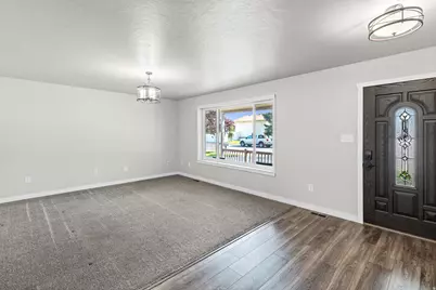 460 S 280 W, Orem, UT 84058 - Photo 3
