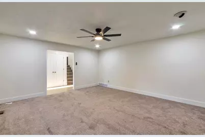 4263 N 900 W, Pleasant View, UT 84414 - Photo 17