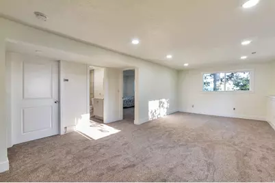 4263 N 900 W, Pleasant View, UT 84414 - Photo 13