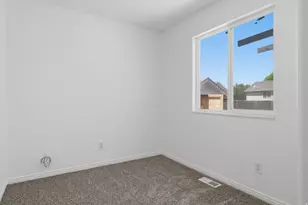 2035 E Weeping Willow Way, Eagle Mountain, UT 84005 - Photo 11