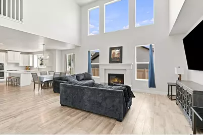 558 N Hampton Ln, Lindon, UT 84042 - Photo 9