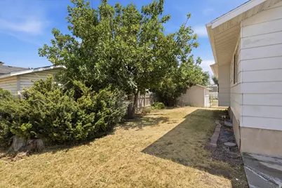 585 W 660 S, Tremonton, UT 84337 - Photo 21