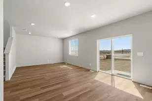 3528 N Hannah St, Eagle Mountain, UT 84005 - Photo 11