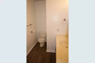 270 E Center St, Bountiful, UT 84010 - Photo 15