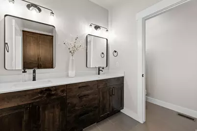 1433 N Orchard Ridge Lane, Kaysville, UT 84037 - Photo 21