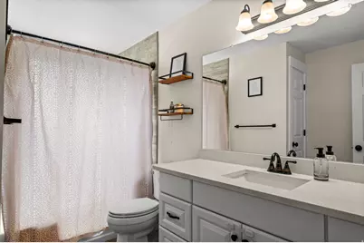 3947 W Donalbain St, South Jordan, UT 84009 - Photo 15