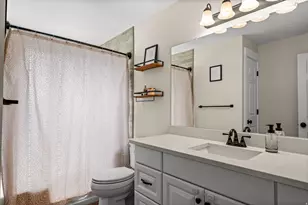 3947 W Donalbain St, South Jordan, UT 84009 - Photo 15